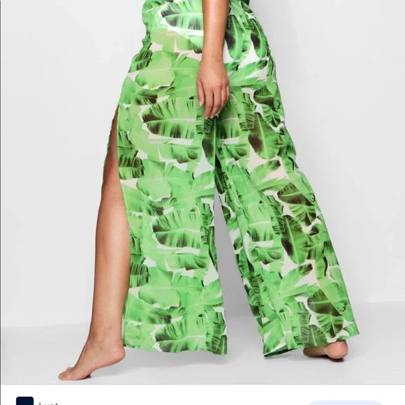 Boohoo sheer coverup - Picture 2 of 3